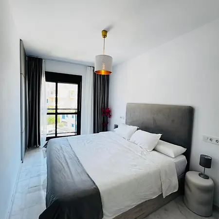 Appartamento Luxury On The & Infinity Pool, Marbella